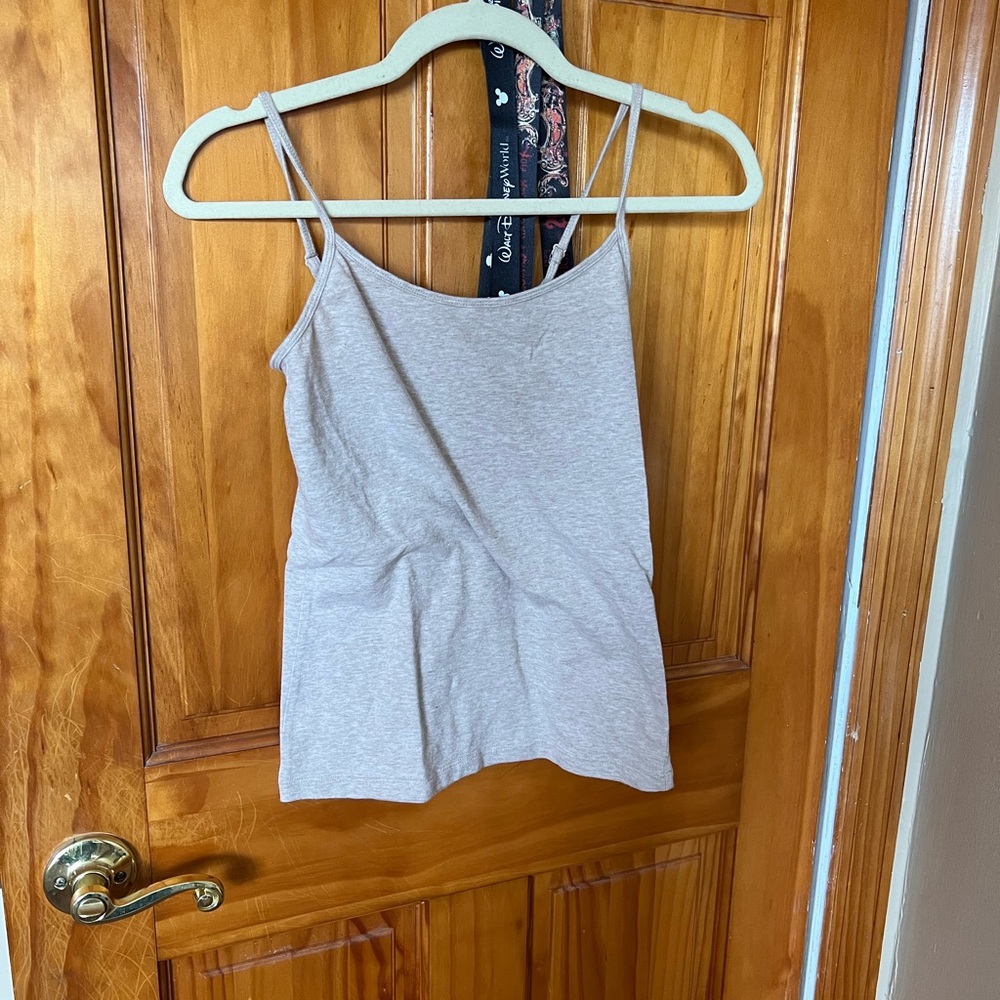 Women’s Forever 21 Cream Tank Top Size Medium